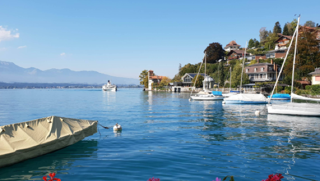 瑞士因特拉肯-圖恩湖-施皮茨-布里恩茨湖【中文包車自由行】