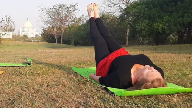 Taj-View-Yoga- und Meditationssession in Agra