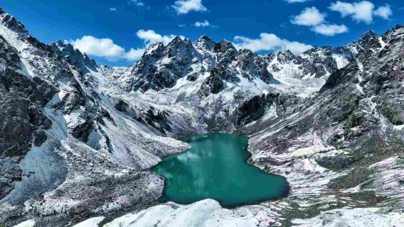 Percutian berkumpulan 1 hari di Gua Batu Gunung Tianti + Tarikan Pelancongan Sungai Binggou Gunung Qilian