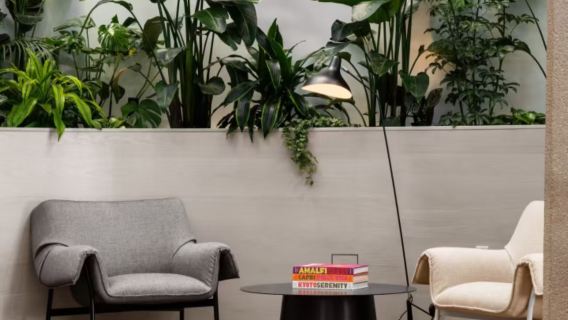 VIP lounge pass at Calgary International Airport YYC (international departure + transit waiting + rest/dining)