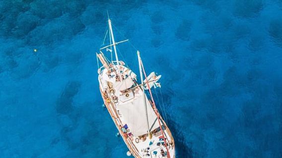 Lindos, Pefkos: All Inclusive Swimming Cruise to 3 Bays