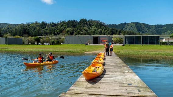 From Ponta Delgada: Sete Cidades Jeep, Bike, & Kayak Ride