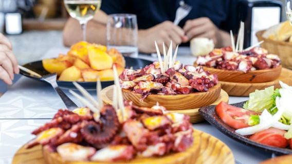 WINE TASTING & TAPAS IN THE HEART OF FARO