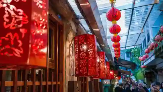 ナイト九份観光と夜市散策（台北発）