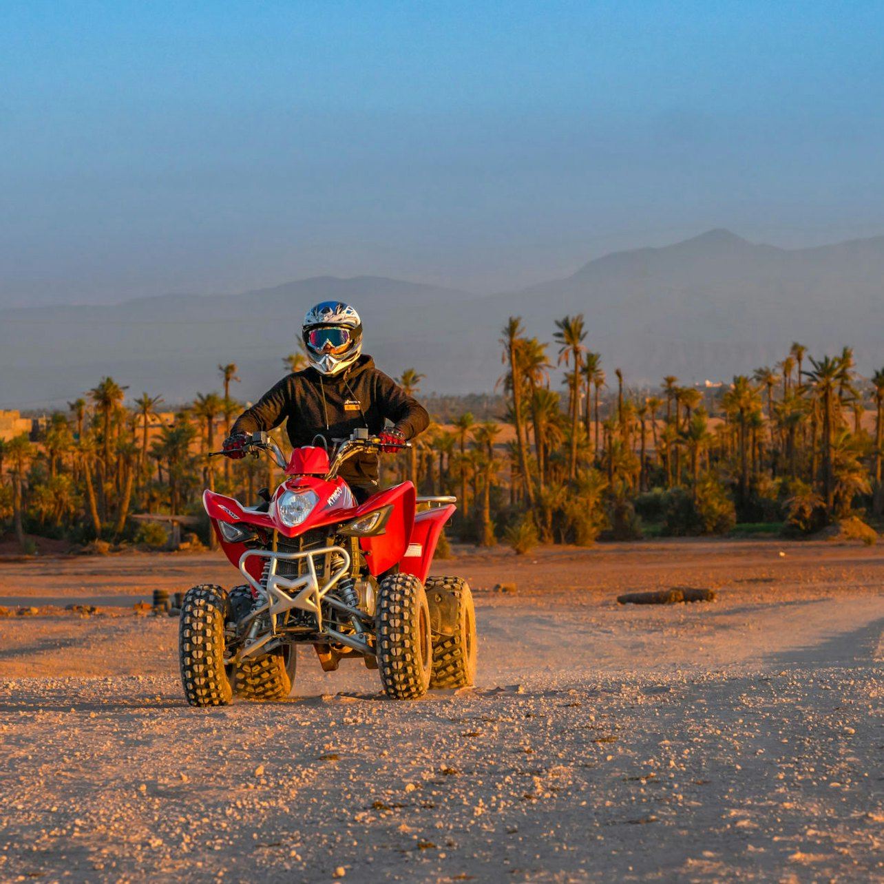 マラケシュ：2時間のクワッドライド + 往復送迎