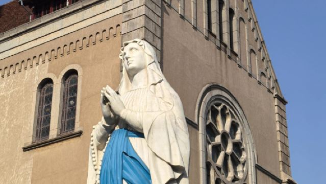 ทัวร์ 1 วัน ชิงเต่า สะพานลอย + โบสถ์เซนต์ไมเอล + พิพิธภัณฑ์เบียร์ + จตุรัสห้าสิบสี่ บริการภาษาอังกฤษและจีน