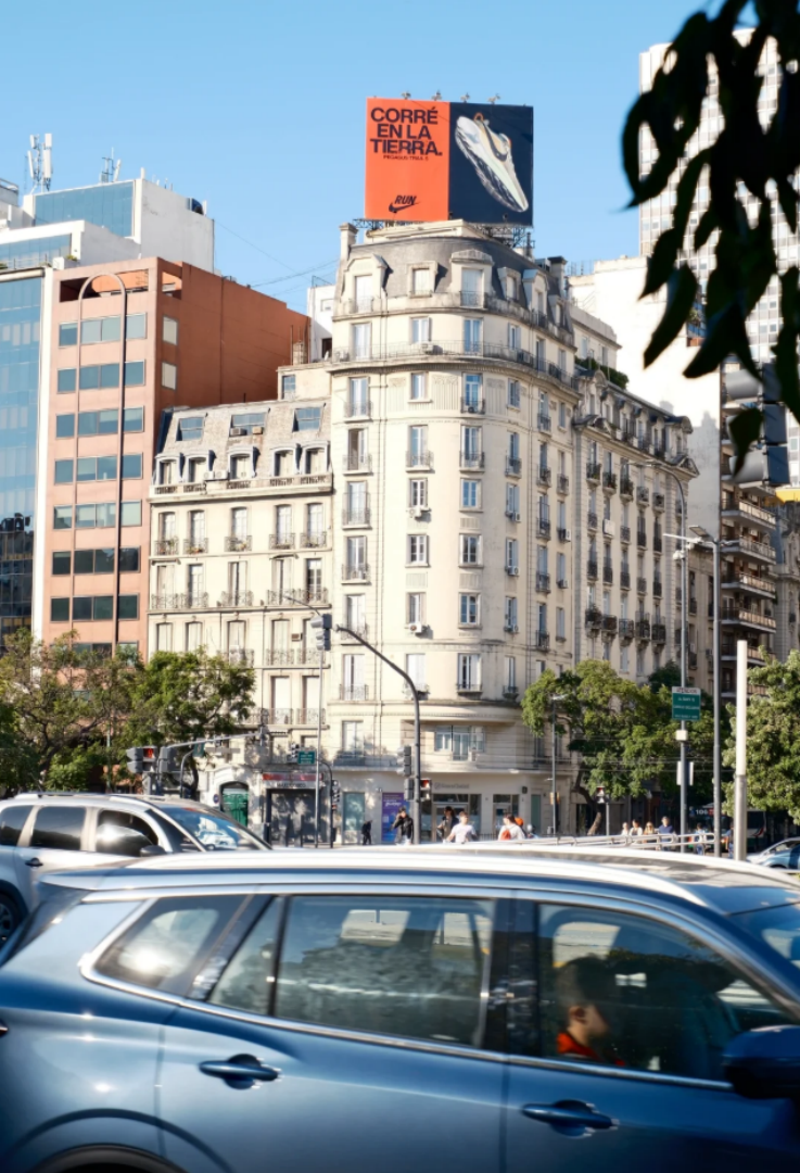 阿根廷-布宜諾斯艾利斯方尖碑-巴羅洛宮-國會廣場-中文包車