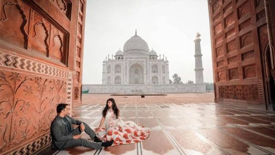 Delhi: Sunrise Taj Mahal & Elephant SOS Tour with Transfers