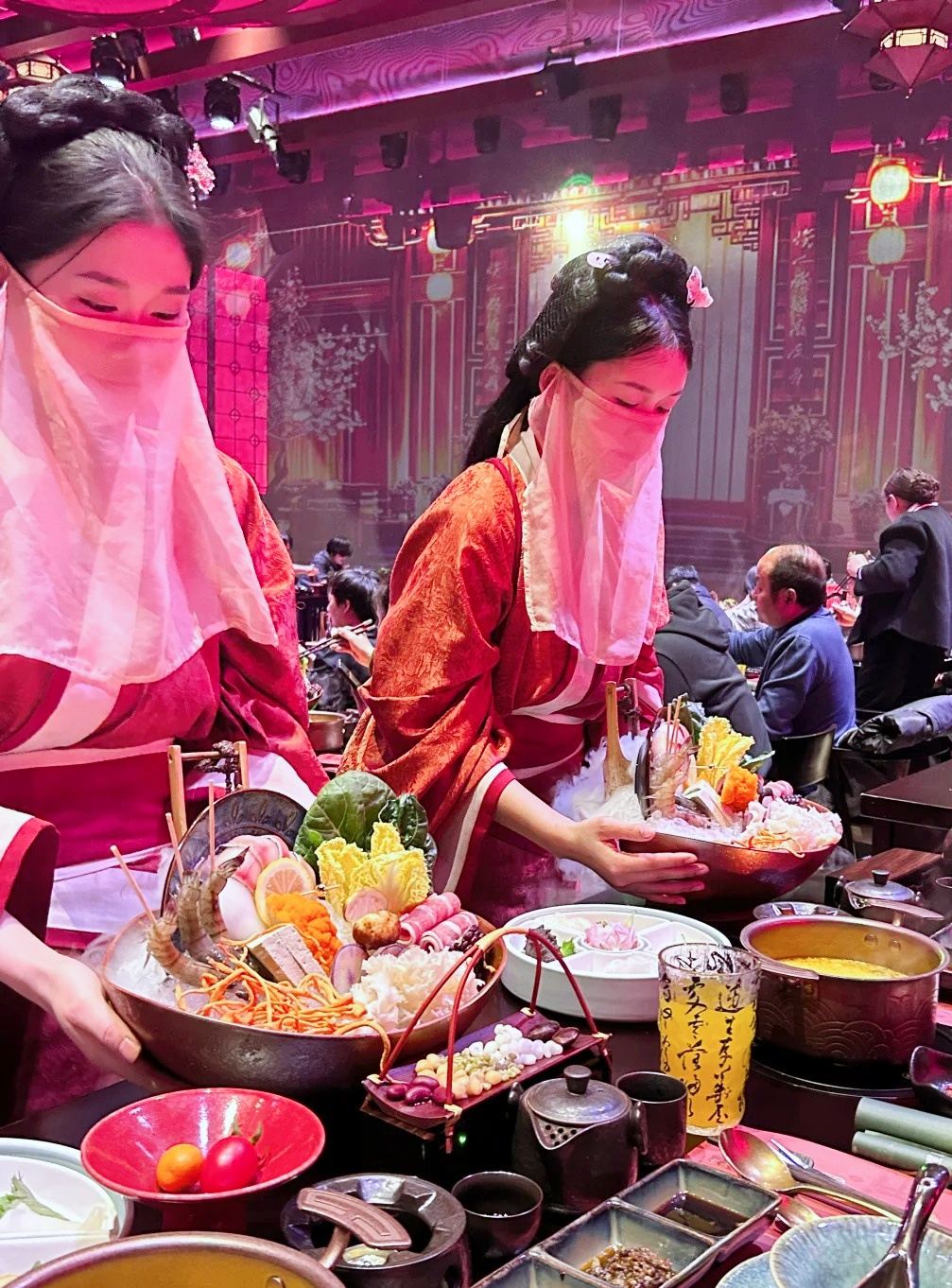 Chongqing - Banquet of Ba Kingdom - China Huali Banquet - noble etiquette dining show performance - immersive ancient court music/stage play performance - optional Hanfu costumes - lunch/dinner