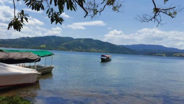 Tarapoto: Laguna Azul Tour with Lunch