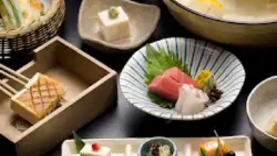 5 món ăn nổi tiếng Nhật Bản - Đậu phụ nấu Kyoto đặc sản tại chùa Nanzen-ji Junsei