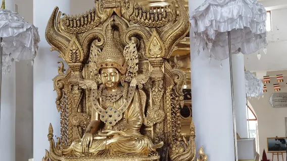 Visita guiada del sitio del Templo del Caballo Blanco en Luoyang [Antiguo templo milenario del Caballo Blanco|visita guiada con explicaciones exclusiva|Servicio personalizado|Viaje de calidad
