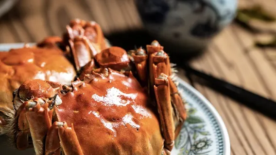 [1+1 프로모션] 침사추이 홍콩 홀리데이 인 골든 마일 호텔 | 용원 | 화려한 '게' 만남 패키지 | 대게 3중주