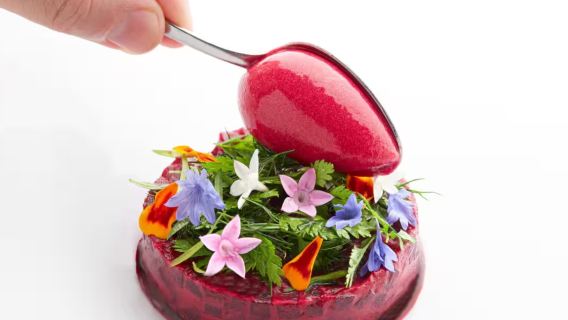 voucer tunai makan senilai SGD 100 untuk Sugarra di Resorts World Sentosa, Singapura