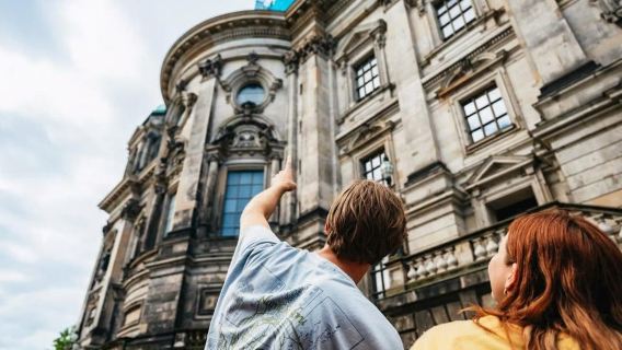 Berlin: 1h Boutiquestyle-Cruise on the Historic Hemingway