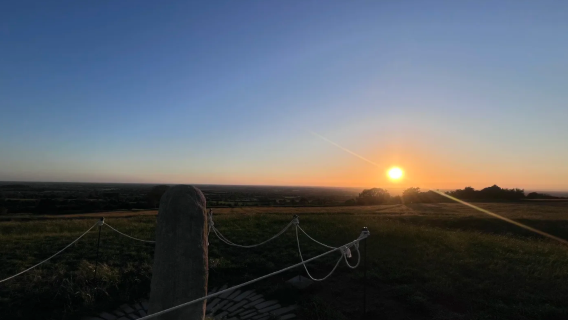 Ireland Dublin - Bukit Tara - Garisan Batu Prasejarah - Sewaan Peribadi Bahasa Cina - Tanpa Risau