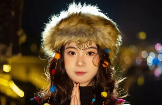 雲浮Trip Moments【婚禮跟拍 街拍 抓拍 航拍 攝影錄影/多語言翻譯/底片全送/動作指導】