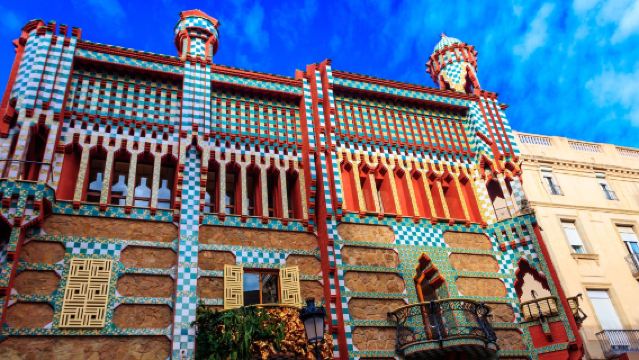 西班牙-巴塞隆納- 接機/送機【車型可選·中文司機】