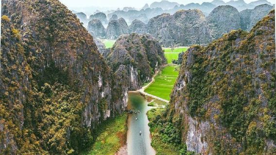 Departs from Hanoi | Ninh Binh | Hoa Lu- Tam Coc