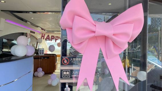 【特色經濟款9888】深圳大梅沙86英尺豪華遊艇3小時包船出海+生日求婚佈置