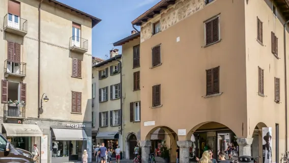 Como: tour privado a pie