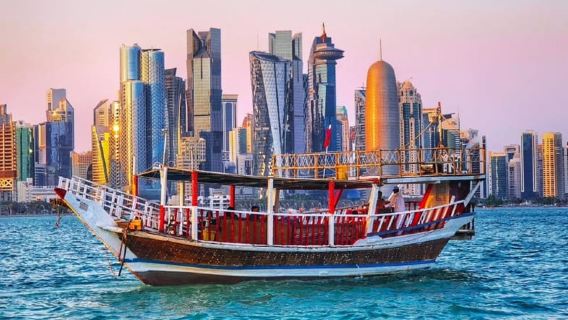 Doha: crociera serale su un tradizionale dhow arabo