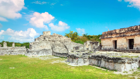 墨西哥坎昆 中文-西班牙語翻譯     翻譯陪同 地陪旅遊 展會翻譯 商務考察 地接 接機（可私人定制）