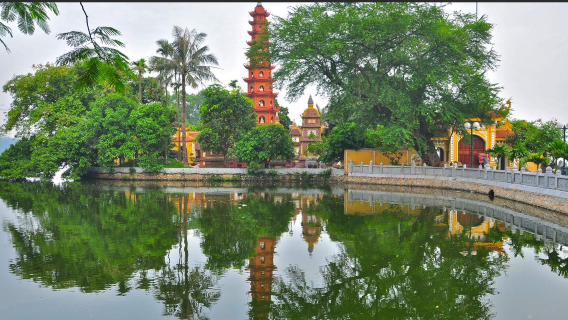 越南河內【中文包車/行程定制】還劍湖/巴亭廣場/三十六行街