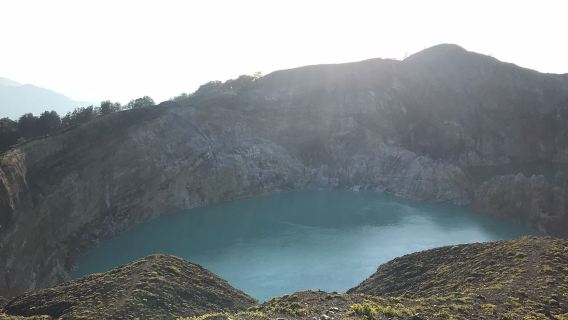 Flores: 4-Day Tour with Kelimutu Lake & Bena villages