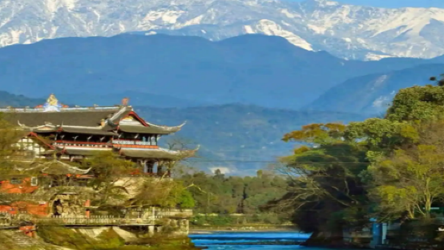 1-Day Tour to Mount Qingcheng and Dujiangyan (Private Tour + Private Charter Included + Admission Ticket Included + 1-on-1 Guide)