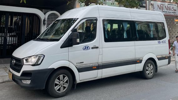 Hue to Hoi An Minivan Transfer with English Guide & Hai Van Pass Sightseeing