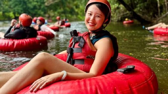 Cairns: Rainforest River Tubing