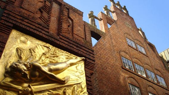 Bremen: Altstadt-Tour mit kostümiertem Darsteller & Reiseführer