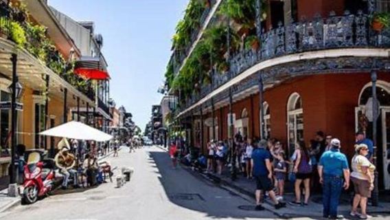 Passeio pelo bairro francês — Histórias crioulas e guia local