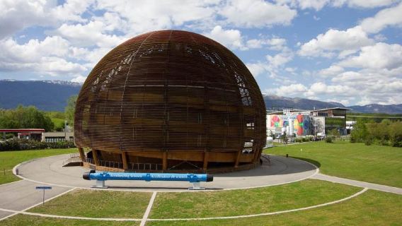 Geneva-Organisasi Eropah untuk Penyelidikan Nuklear-Taman Botani Geneva pergi-balik lawatan sehari perjalanan sains