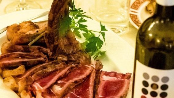 Passeio Gastronômico Noturno em Florença com Bife à Florentina e Vinho da Toscana