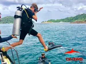 1-Day Discover Scuba Diving (no pool session / 2 dives) in Koh Chang