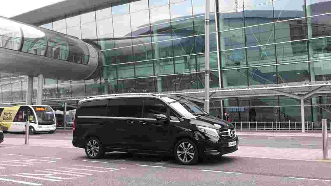 Dublin Airport to Limerick City Private Premium Car Service