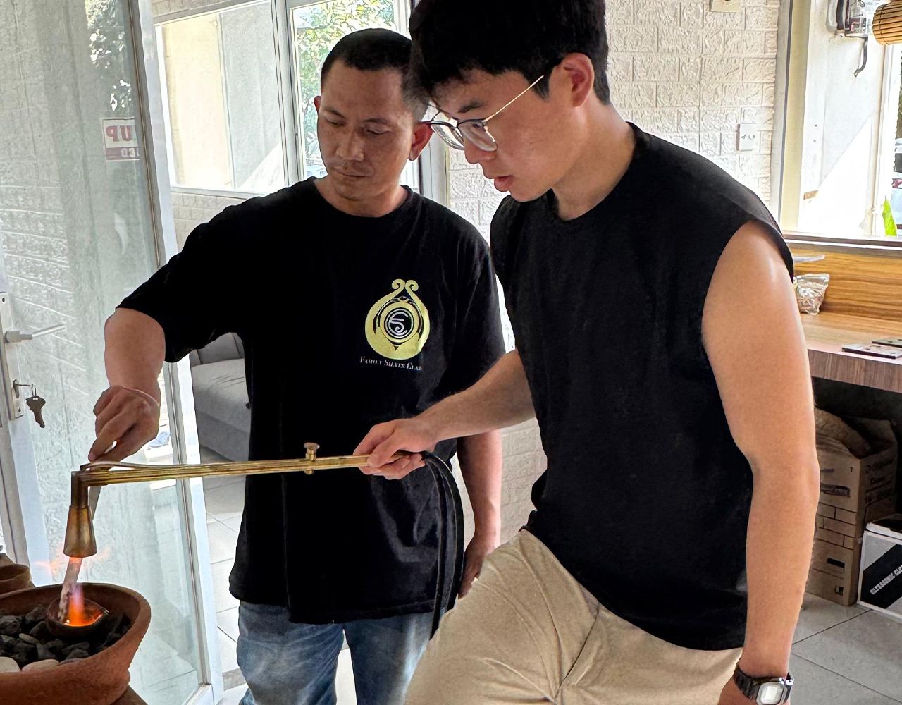 Bali: Silver Jewelry Making Class in Seminyak