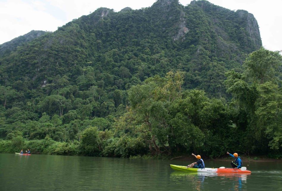 Vang Vieng: Nam Song River Kayak Tour