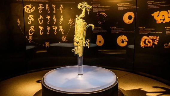 Chengdu: Private Day Trip to Sanxingdui and Panda Base