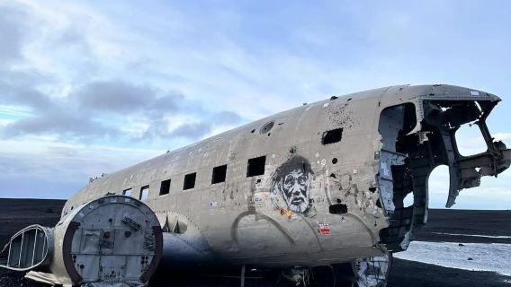 冰島雷克雅未克來回市區網紅景點+藍湖-可追極光多日包車-精選