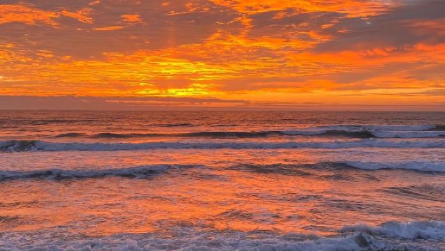 東山島包車4小時半日遊|南門灣+蘇峰山+澳角村+可雲霄站出發
