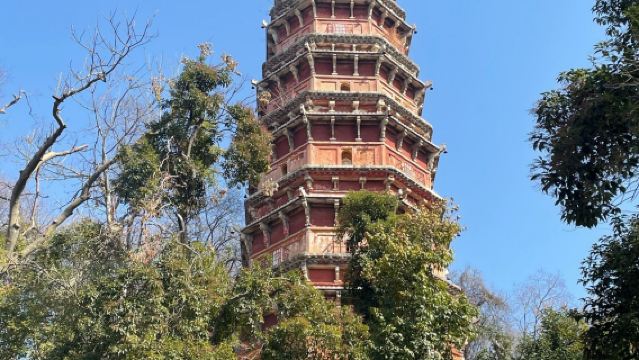 Explore Wuhan Changchun Guan: Guided Tour of Traditional Taoist Culture