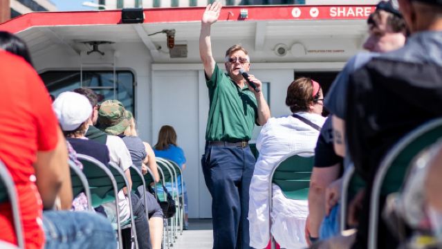 ニューヨーク市のランドマーク-自由の女神像周遊観光遊覧船-ニューヨークシティランドマーク1.5時間観光クルーズ by サークルライン