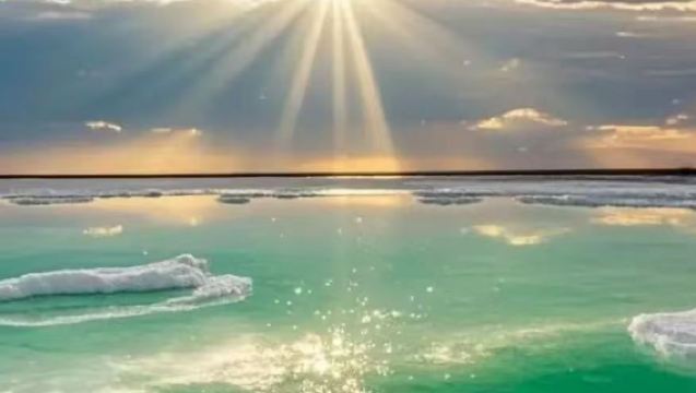 格爾木+察爾汗鹽湖+烏素特水上雅丹地質公園1日【真純玩|無套路|服務好】