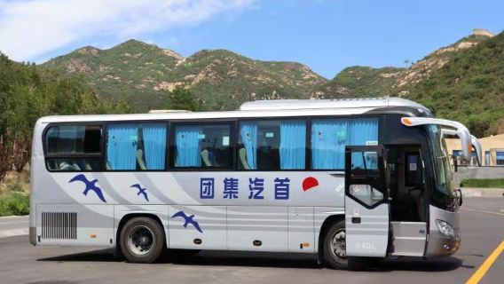 Bus langsung Mutianyu pulang pergi + transfer + pemandu