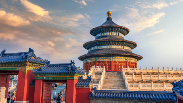 Templo do Céu + Casa dos Pandas + Passeio de Barco Real + Palácio de Verão em Pequeno Grupo com Guia em Inglês