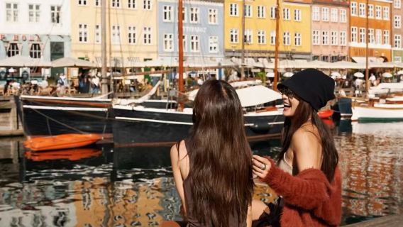 เดนมาร์ก โคเปนเฮเกน + ปราสาทอามาลิเอนบอร์ก + ปราสาทโรเซนเบิร์ก + โบสถ์เฟรเดริก + ท่าเรือนิว / ปรับเปลี่ยนแผนการเดินทางได้