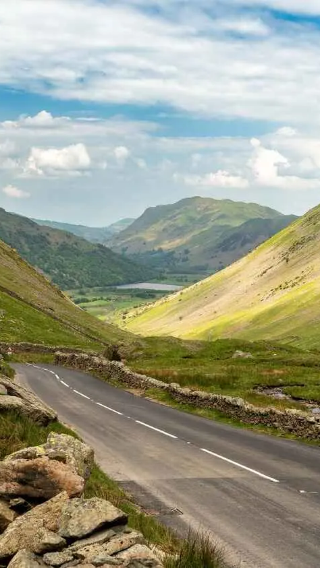 1-day tour to Lake District National Park + Windermere cruise [Round-trip from Manchester + group of 16 people]